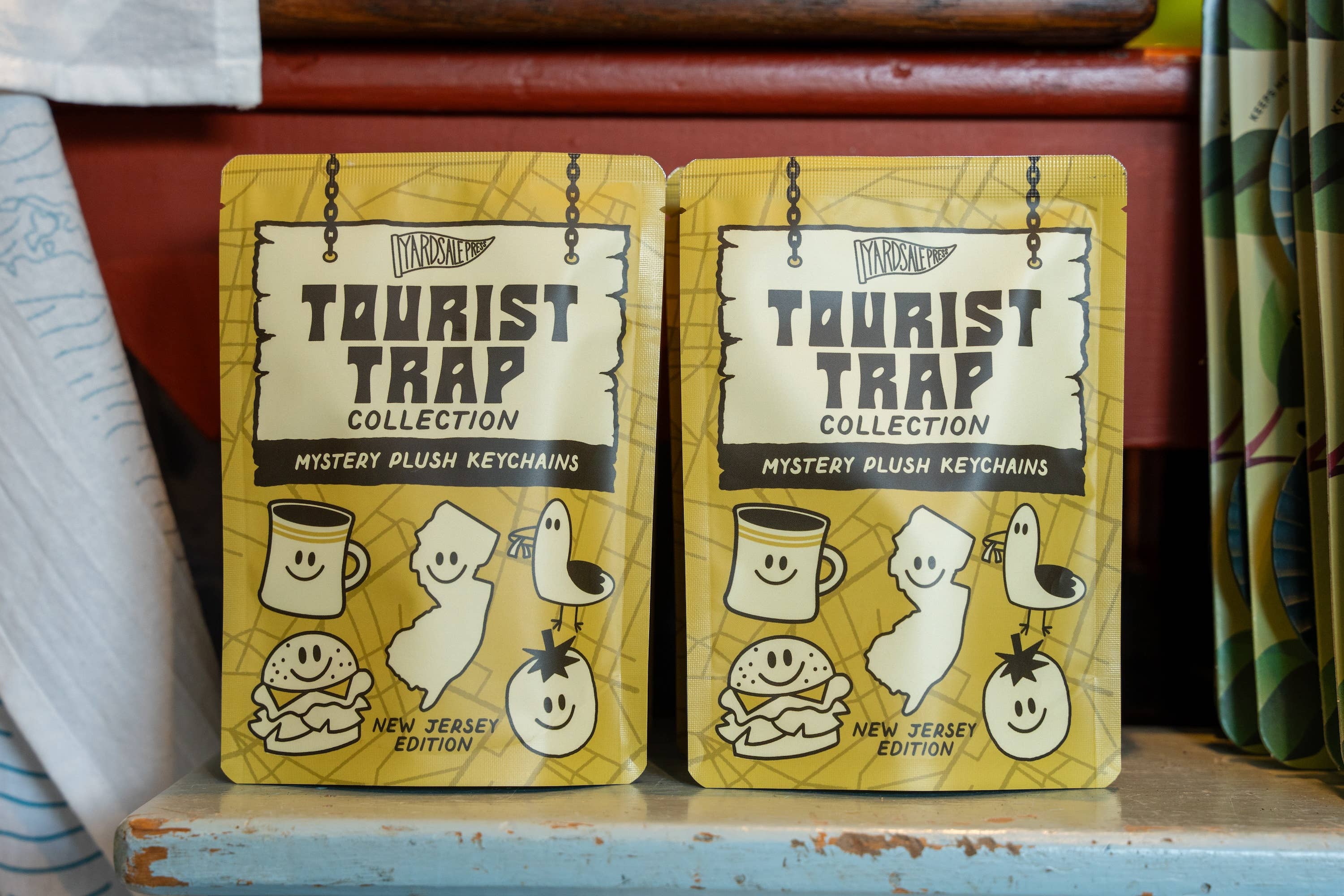 Tourist Trap Mystery Plush Keychain Blind Bags, New Jersey