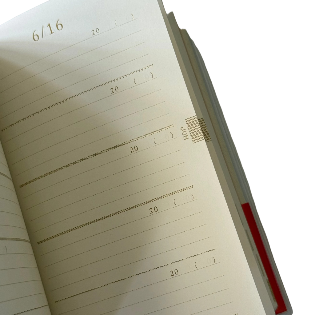 Midori 5-Year Embroidery Journal – Flower Beige