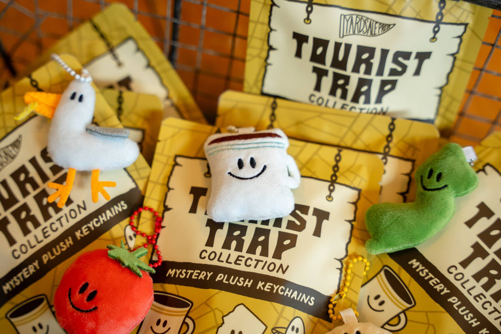 Tourist Trap Mystery Plush Keychain Blind Bags, New Jersey